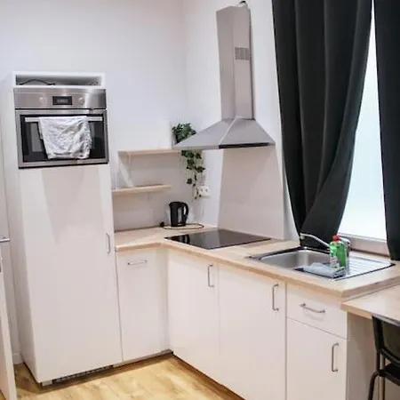 Studio Emmaues * Liège